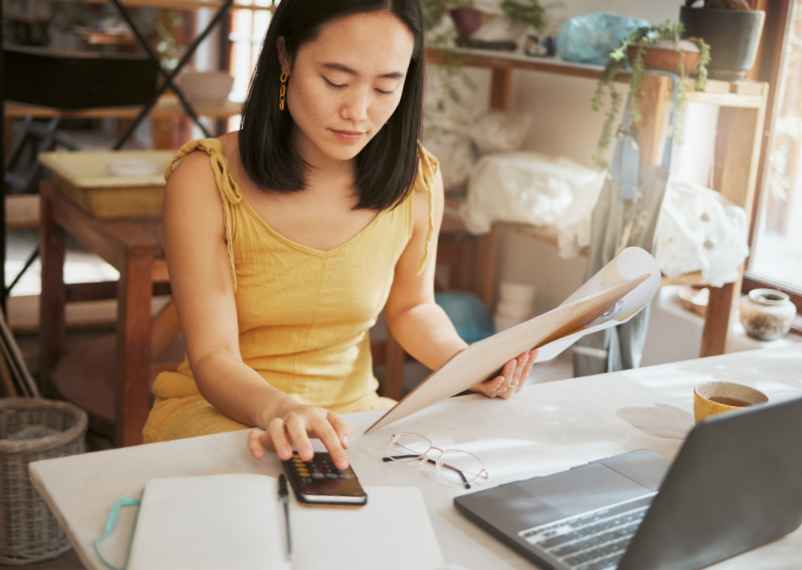 Fermeture et transition : Comment fermer son auto-entreprise en respectant la réglementation ?